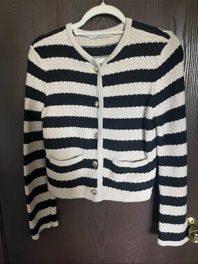 Abercrombie & Fitch Button Front Cardigan